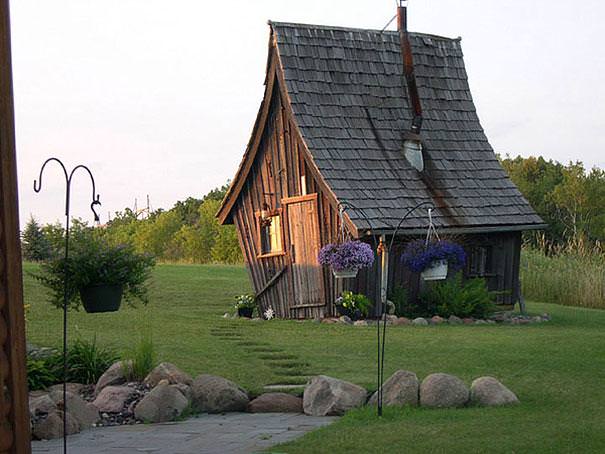 fairy tale cabins