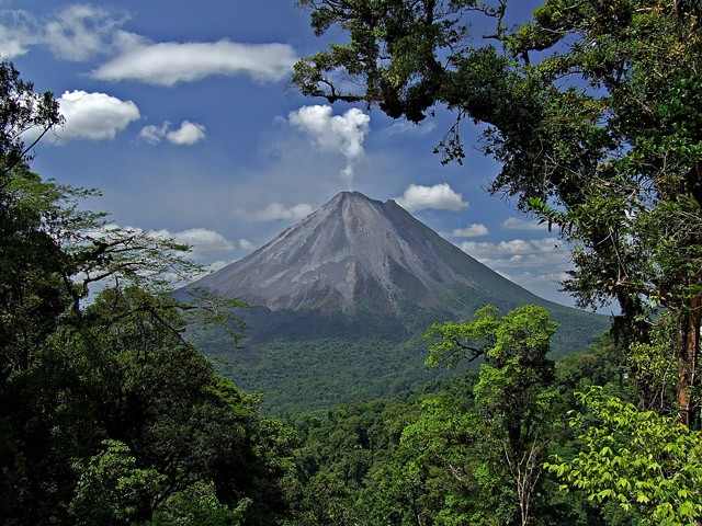 Top 10 Reasons to Visit Costa Rica